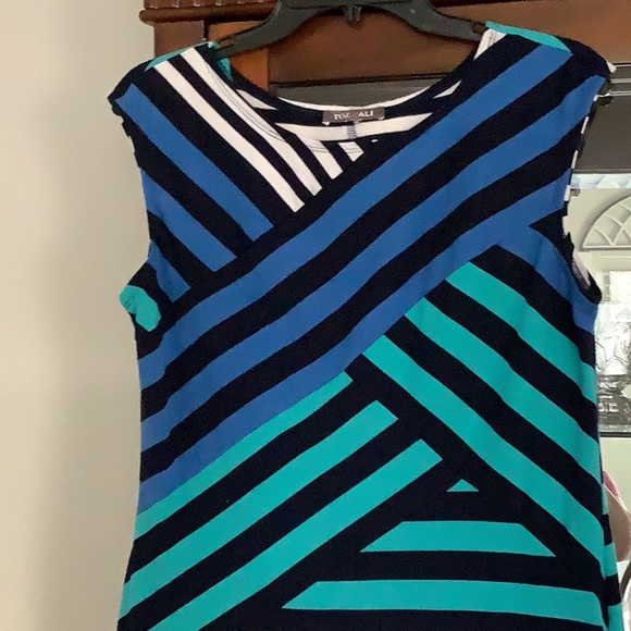 Rose&Ali Stripped women dress - Picture 2 of 4